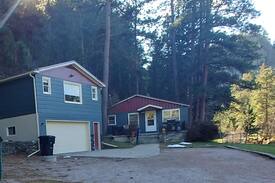 Rapid City Cabin | Hideaway on Bridge Lane