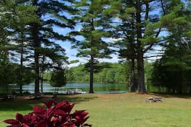 North Creek House | Gore Mt. Ordway Pond **PRIVATE 10 ACRE LAKE**