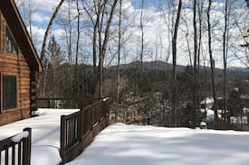 Keene House | Silver Bear Cabin, 15 minutes from Whiteface!