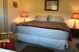 Ellensburg House | Grasslands Getaway