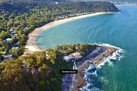 Patonga Apartment | Seabreeze, a unique waterfront/beachside property