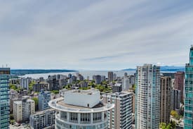 Downtown Vancouver Apartment | Stunning 2/Bed Sub-Penthouse in Heart of Downtown