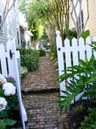 Charleston Apartment | Dream Catcher Carriage House Daniel Island