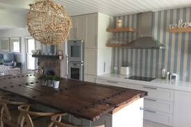 Barwon Heads House | Hamptons Style Fisherman's Cottage - Barwon Heads
