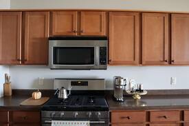 Marinette Apartment | Luxury on the Lake