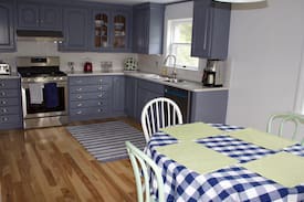 Castine House | Sea Breeze Cottage in idyllic Castine Maine!
