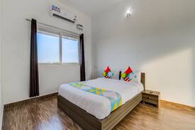 Mandavi Apartment | Elite 2BHK Home near Anumundai beach - Marked Down