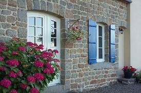 Roz-sur-Couesnon House | Gîte sur la colline pour 4 personnes.