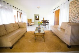 Boscobel Villa | Unicorn Cove Villas - Villa Lexx