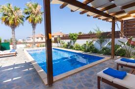 Protaras House | 2 Bedroom Bungalow in the heart of Protaras