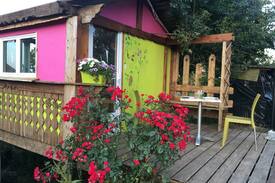 Placy-Montaigu Bed & Breakfast | Chambre sur pilotis