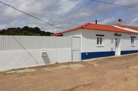 Vale de Santiago House | Casa de Férias