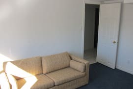 Drogheda House | This is a studio apartment