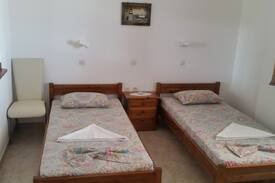 Aliki House | Apartment for 3 in Alyki