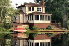 Warwick Cabin | Corkscrew: Lakeside Cozy Cottage in Warwick, MA