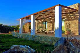 Livadia Villa | Villa Delfini