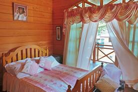 Real House | Casa Teresa - Beach House in Real Quezon