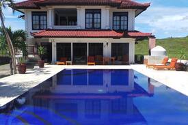 Mendoyo Apartment | Medewi Manor: Surfers Heaven: Pool View Apartment.
