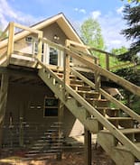 Lake Ann House | LOON HAVEN LOFT WITH DECK: HERMITAGE OF PEARL LAKE