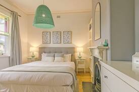 Orange House | The Home. Orange l Federation luxury l Sleeps 12