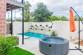 Fredericksburg House | Gardens of Baron's Creek - Unit B