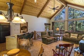Idyllwild Cabin | The Wee Gem (our mountain getaway!)