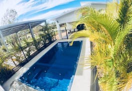 Hideaway Bay House | Tropical Blue - Hydeaway/Hideaway Bay