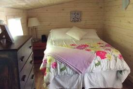 Chelton Cabin | Leah's Beach Haven ~ Ocean View Cottage