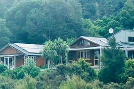 Solway House | Featherston-Tauherenikau River BnB