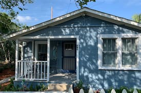 Historic Downtown Apalachicola Cabin | The Blue Cottage in Apalachicola