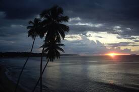 Guaniquilla Apartment | La Gaviota, Beach Full Guest Apartment