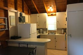 Port Elgin Cabin | Huronview Cottages - Cottage #1 - 2-bedrooms