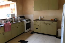 Glenroy House | Traveller’s casual stay in Glenroy