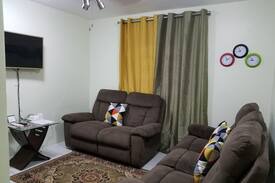 Constant Spring Apartment | La Zona de Confort in Kingston, Wi-Fi. & A.C incl.