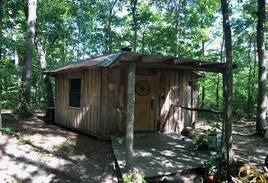 Ozone Other | Rough Cut Hut is a nature lovers paradise!