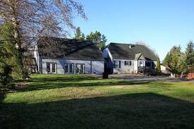 Warrenton House | Captain Butter & Sweetie Boys Lakehouse & Hideaway
