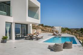 Plateies House | OIKOS twin - Oikos Boutique Residences