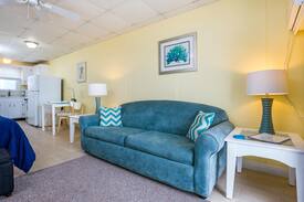 Midtown Ocean City House | 46th St Windjammer 305