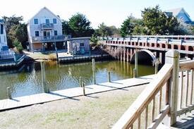 Ocracoke House | Will's Place-Canal front home in Oyster Creek w/ docking