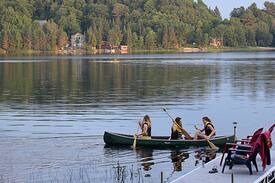 Huntsville Apartment | BREATHTAKING Muskoka Hillside Cottage on Fawn Lake