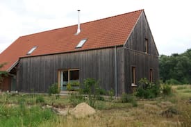 Benz House | Großes Haus mit Garten zum Wohlfühlen Ostseenähe