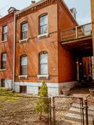 Benton Park Apartment | Cozy, Old World Charm Apartment in Benton Park!!!