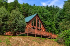 Bryson City Cabin | Pride Of Glory