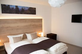 Winterberg Apartment | Ferienwohnungen Gerald Reckert (Winterberg/Stadt) -, Fewo Bremberg (2 Schlafräume, 1 Wohnraum)