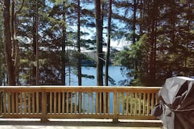 Wetmore Cabin | TOWN LAKE LODGE (15 miles from Pictured Rocks): Canoe included!