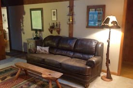 Leeper Cabin | Linger Longer Lodge - Cook Forest
