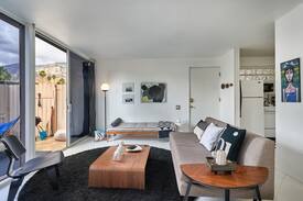 Twin Palms Apartment | Some like it HOT@ Ocotillo Lodge-pets welcome