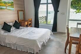 Duong Dong Apartment | Jimmy's Beach House Apartment