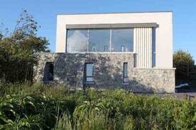 Oranmore House | Spectacular sea view lodge at Oranmore Castle