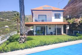 Ponta do Sol House | SeaSky Tabua - by MHM - Your Paradise in Tabua